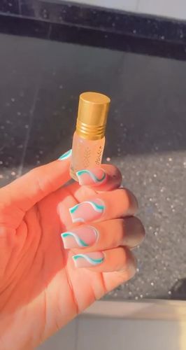 Customer photo review of Addiction