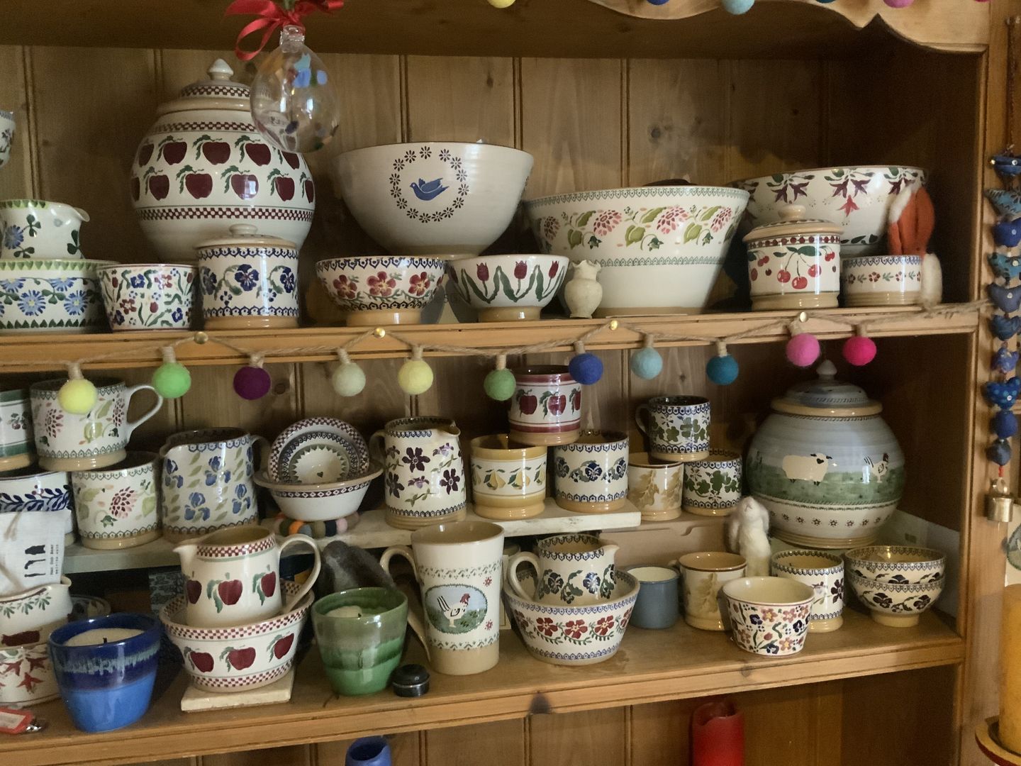 Customer photo review of Cookie jar assorted landscape