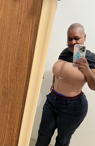 Customer photo review of Sculpting Faja with Hooks & Built-In Bra NS086
