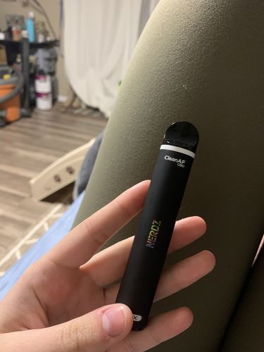 Customer photo review of 500mg CBD Disposable Vape Pen | CleanAF MAX