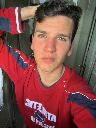 Customer photo review of Nike Vintage Sweatshirt