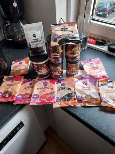 Customer photo review of Salinas Surprise Box