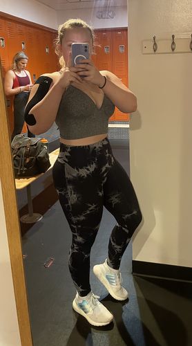 Customer photo review of Black Lightning Marble Scrunch Butt Leggings