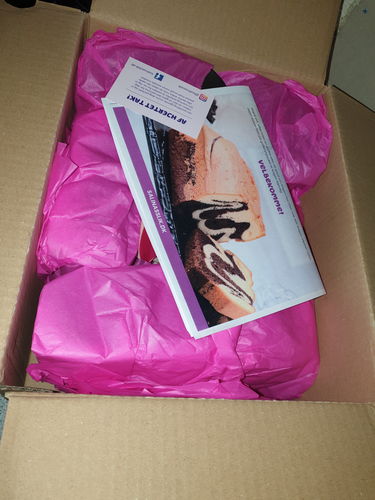 Customer photo review of Salinas Surprise Box