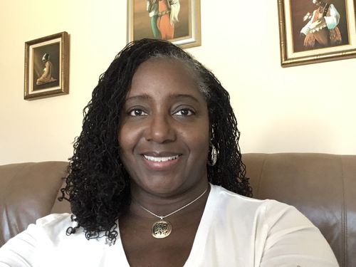 Customer photo review of Sisterlocks & MicroLocs Detox & Style Box