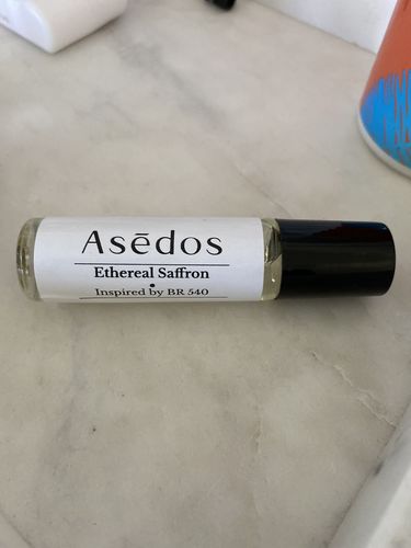 Customer photo review of ETHEREAL SAFFRON PERFUME OIL