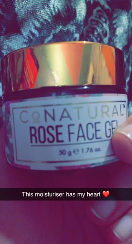 Customer photo review of Rose Face Gel