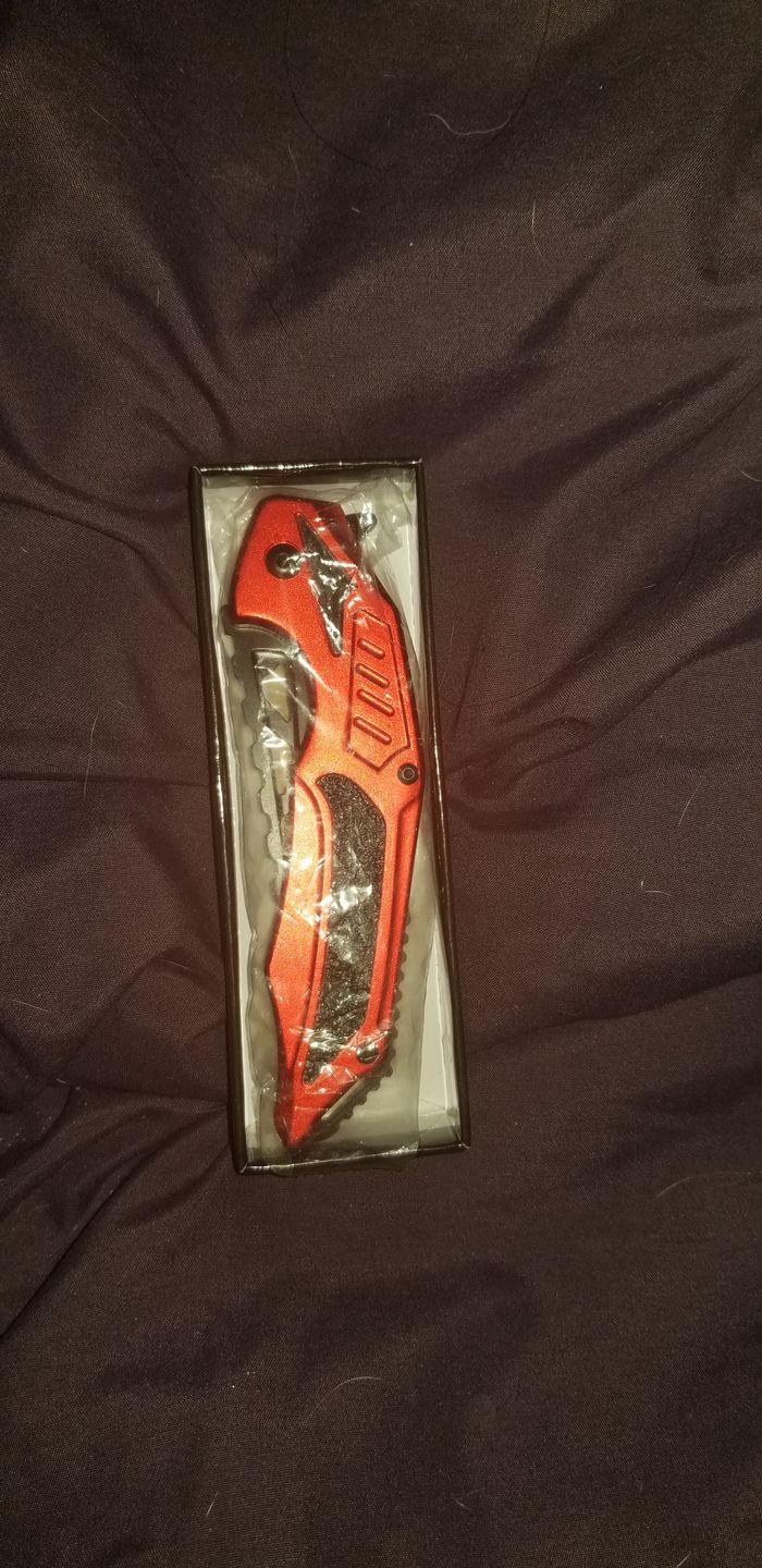 Customer photo review of Mystery Pocket Knife - Single