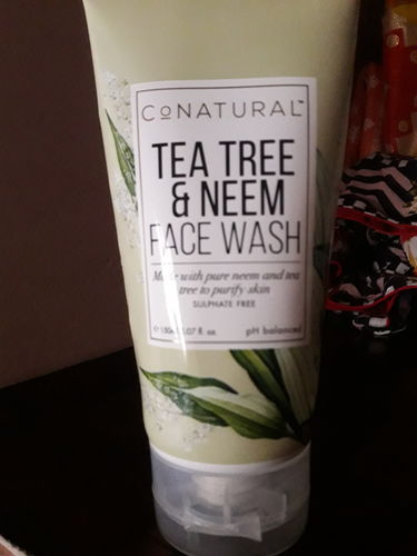 Customer photo review of Tea Tree & Neem Face Wash