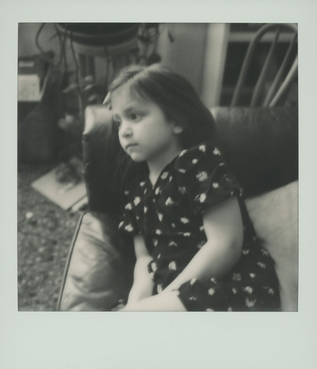 Customer photo review of Polaroid SX-70 Sonar Autofocus Black Folding Instant Film Camera