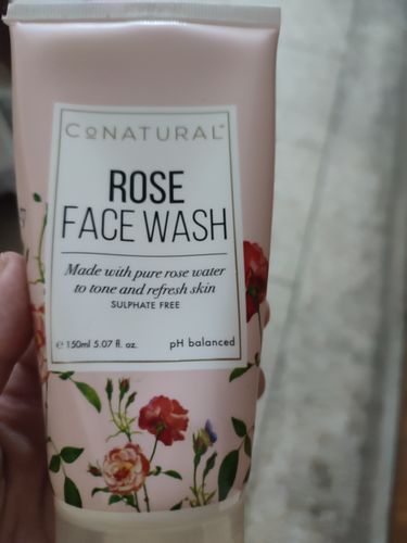 Customer photo review of Daily Essentials Facewash - Lavender & Chamomile