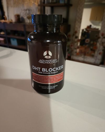 Customer photo review of DHT Blocker Vitamin with Immune Support, Saw Palmetto, and Green Tea