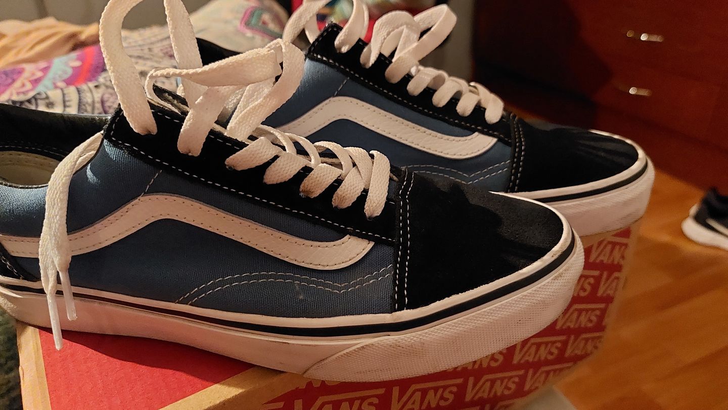 Customer photo review of Zapatilla Vans Old Skool Mujer