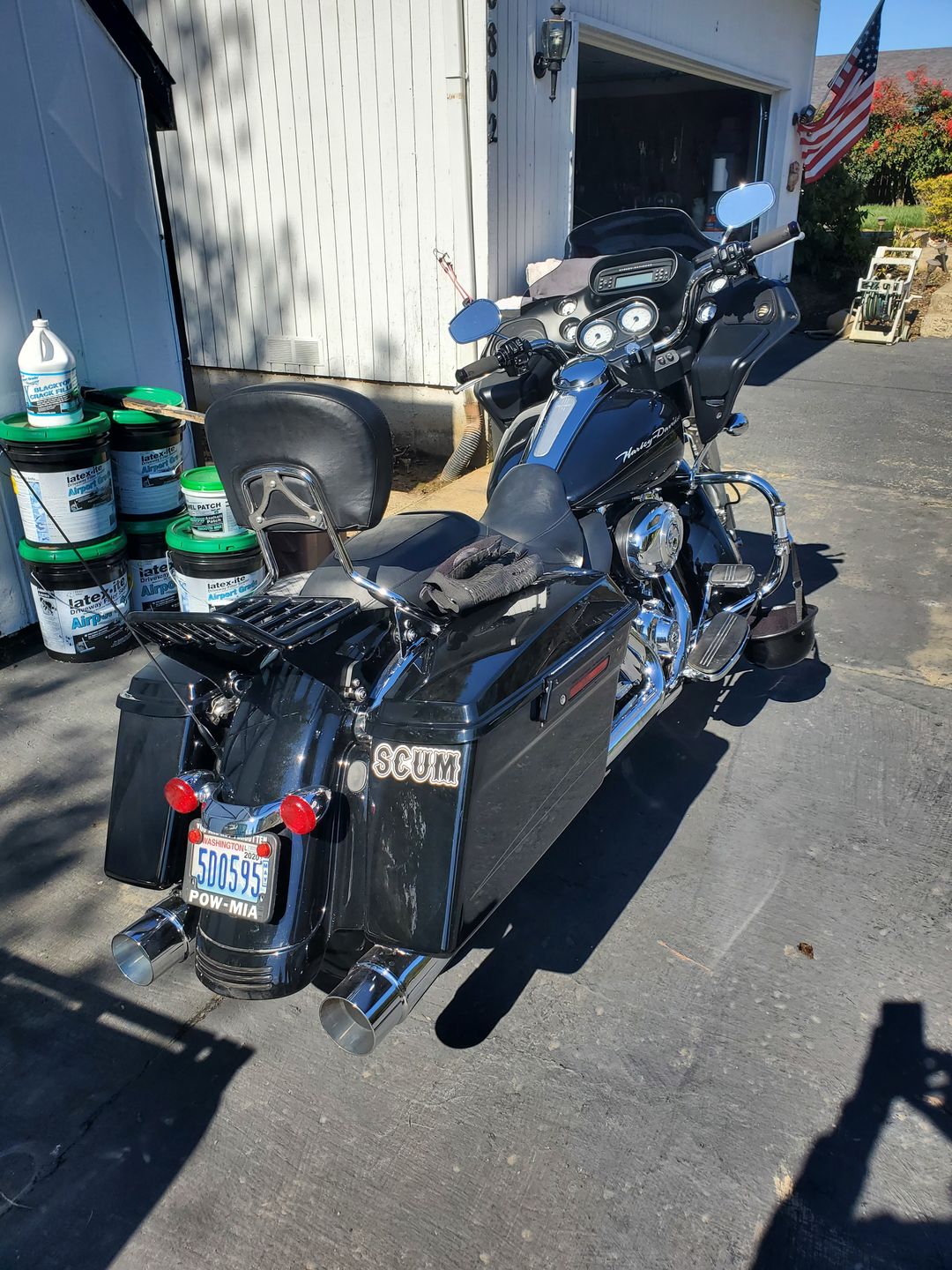 Customer photo review of SCUM STICKER