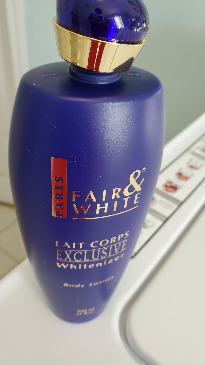 Customer photo review of Fair and White Exclusive Body Lotion with Pure Vitamin "C" 500ml 16.9 fl oz