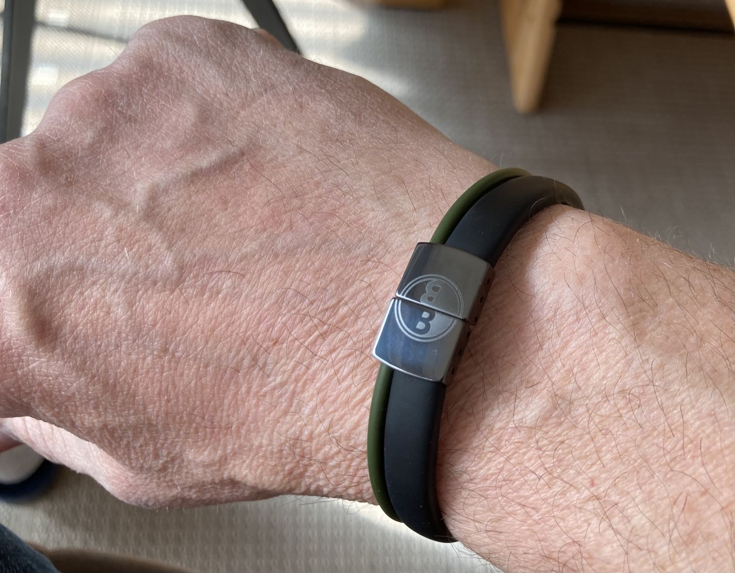 Customer photo review of Limited Edition! Balance Band™ DARK OLIVE mit Bernstein