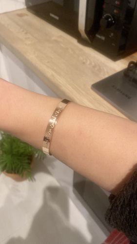 Customer photo review of “What’s coming is better than what’s gone” ‎Cuff