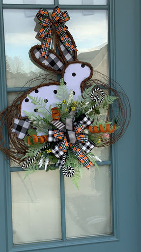 Customer photo review of Grapevine Bunny Door Hanger - Wreath Kit - WK-060