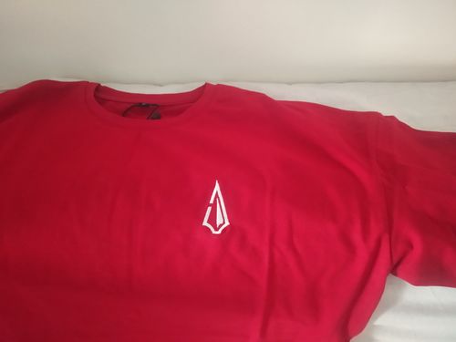 Customer photo review of Drop Shoulder Tee 2.0 - Fuoco
