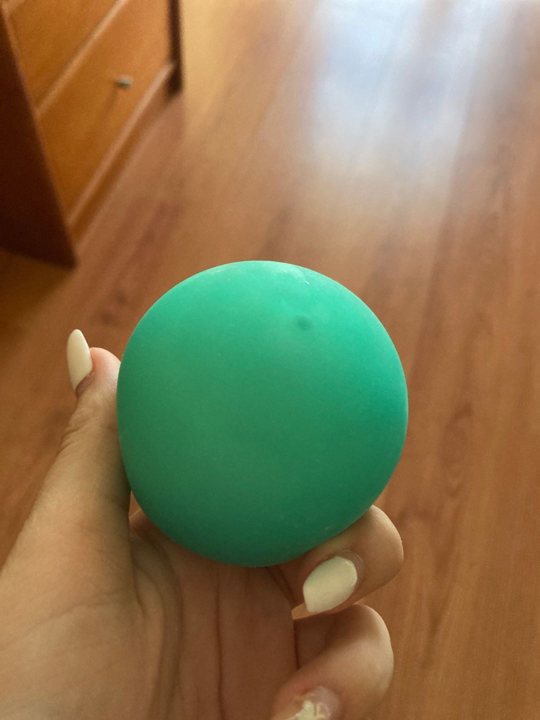 Customer photo review of Balle Anti Stress Colorée