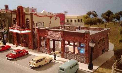 Customer photo review of Woodland Scenics BR4959 Smith Brothers TV & Appliance - N Scale