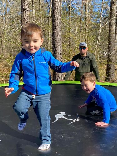 Customer photo review of Kangaroo Hoppers 15 FT Round Kids Trampoline