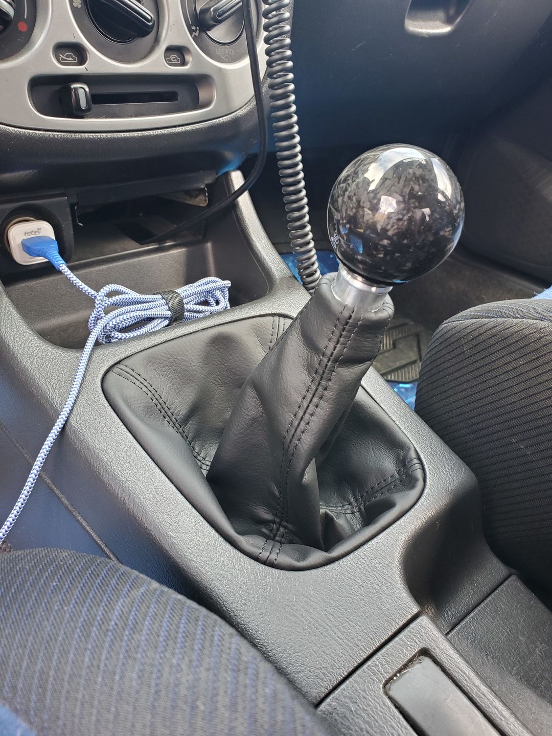 Customer photo review of Forged Carbon Fiber Shift Knob