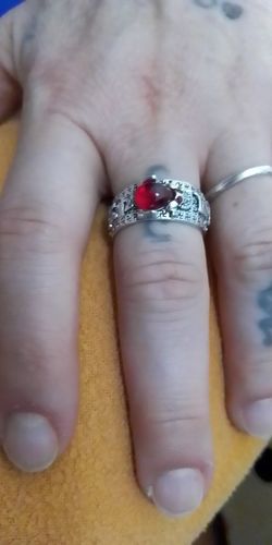 Customer photo review of Pixiu Natural Red Garnet Stone Ring