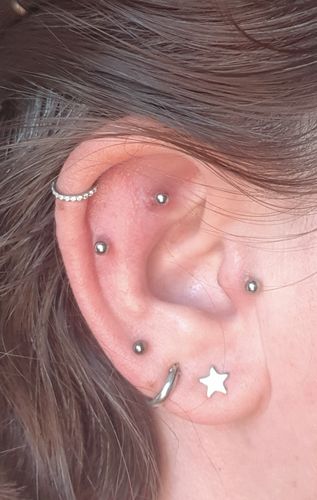 Customer photo review of ANGEL Pavé Eternity Seamless Clicker