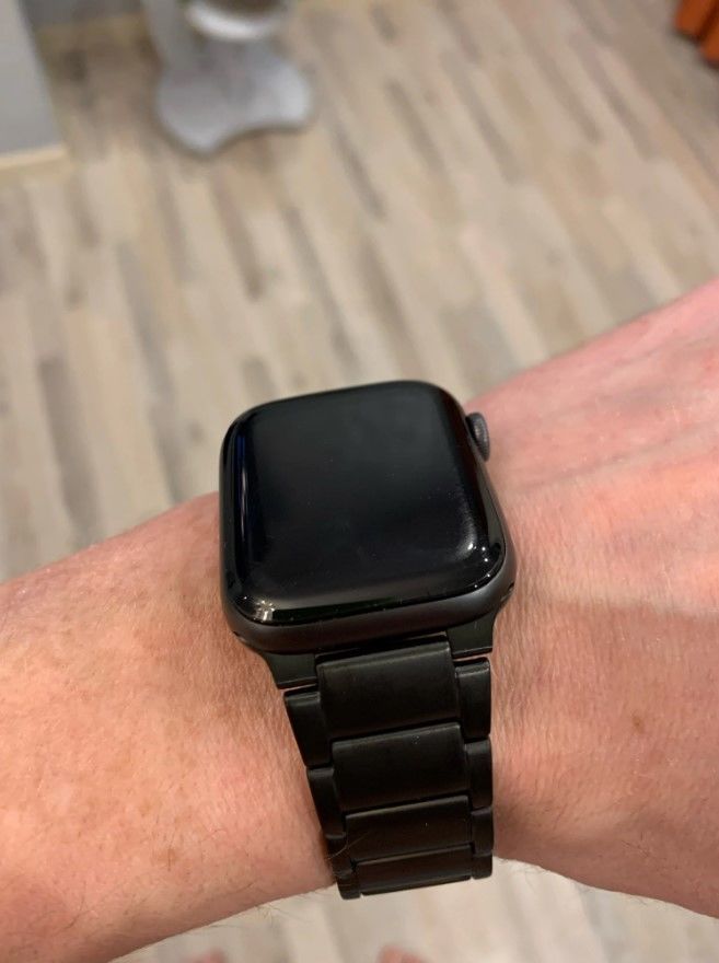 Customer photo review of Titanium Steel Strap for Apple Watch