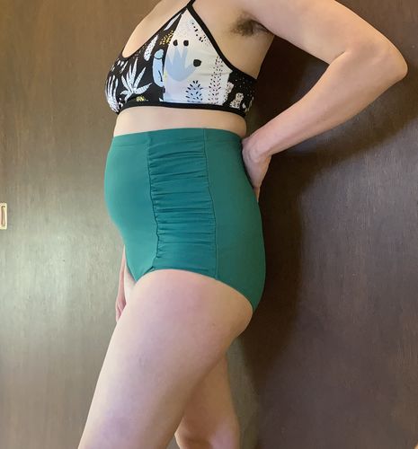 Customer photo review of Sun Baked Bottoms | Kiwi