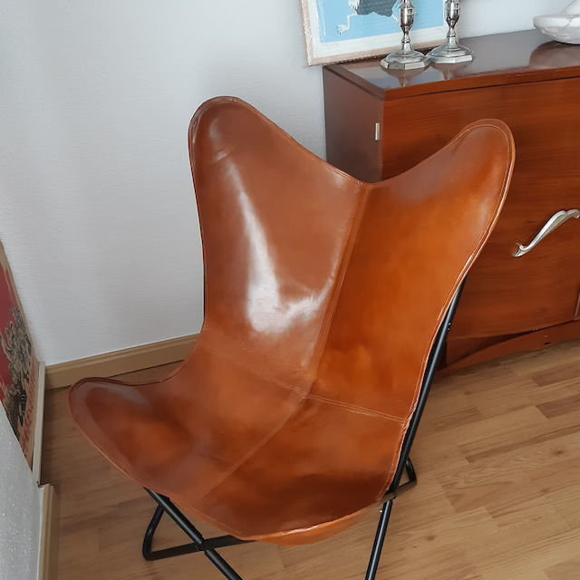Customer photo review of Butterfly Chair Real Leather Tan Brown