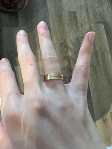 Customer photo review of Custom Wide Paw Ring