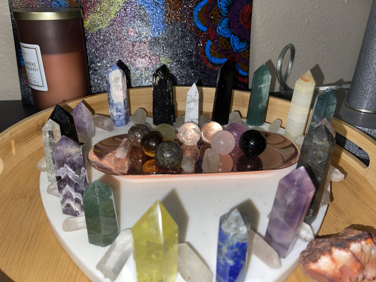 Customer photo review of 45 Crystal Super Pack - 16 Points, 9 Spheres & 20 Quartz Shards