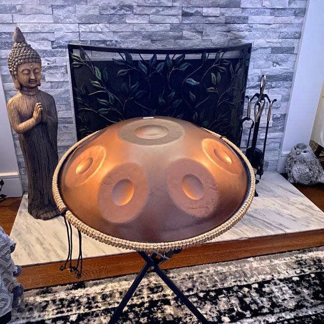 Customer photo review of AS TEMAN Handpan Pure Golden 9 Notes D Minor Scale Handpan drum with gift set