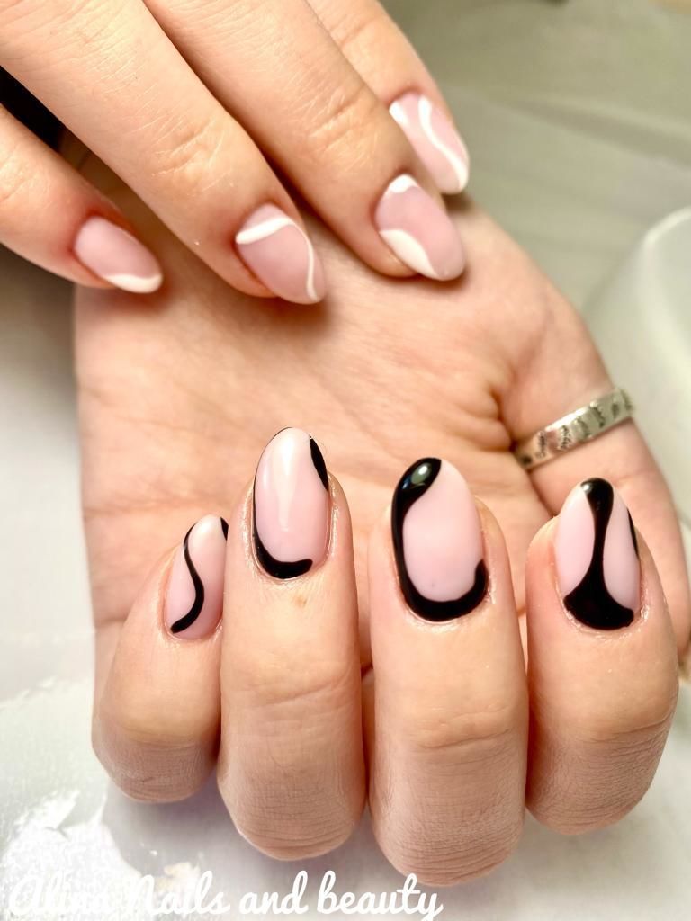 Customer photo review of Semilac 002 Delicate French UV Gel Polish 7ml