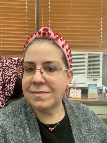 Customer photo review of SWEETHEART PINK CRYSTAL HEART KNOTTED HEADBAND