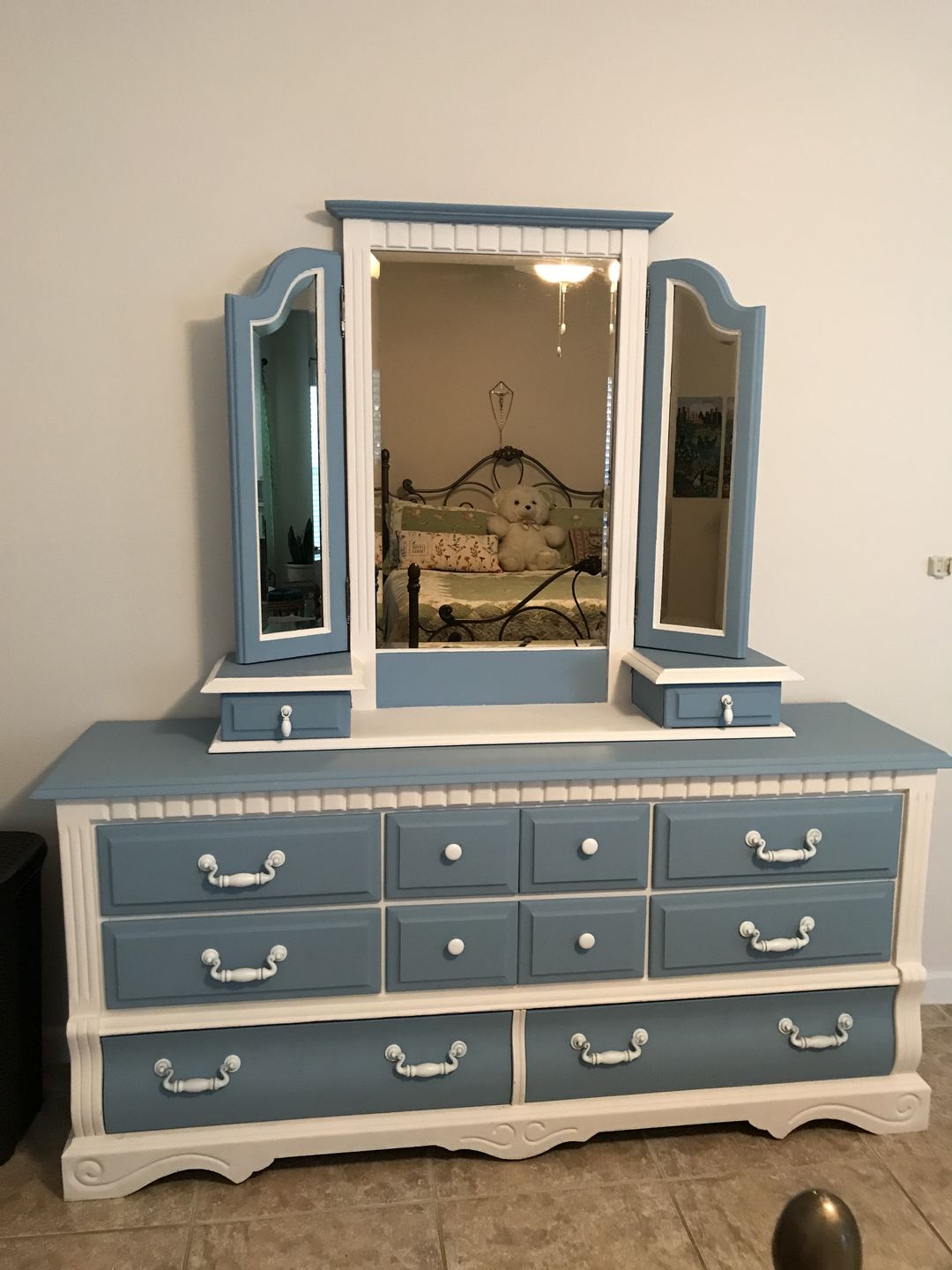 Customer photo review of Good Day Sunshine - One Step Paint