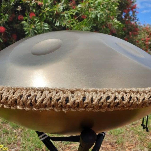 Customer photo review of AS TEMAN Handpan Pure Golden 9 Notes D Minor Scale Handpan drum with gift set