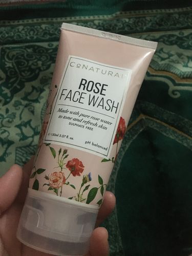 Customer photo review of Rose Face Wash
