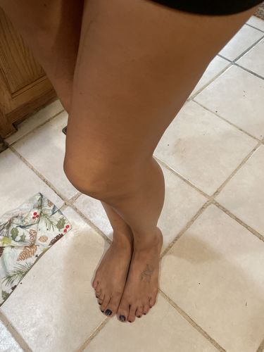 Customer photo review of Desert Bronze Self Tanning Mousse