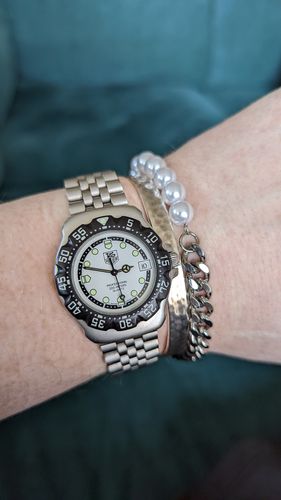 Customer photo review of The Pearl Bracelet