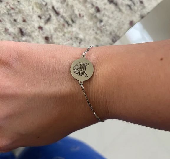 Customer photo review of Zapestnica: Personalizirana