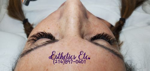 Customer photo review of 0.3-0.5s Super Fast Drying Eyelash Glue for Eyelash Extension