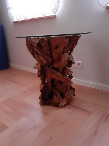 Customer photo review of REGINA Wurzeltisch mit Glasplatte Ø 60 cm