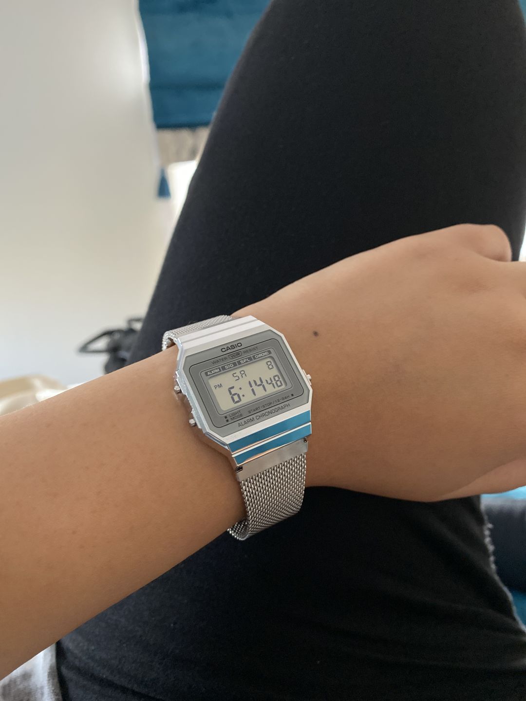Customer photo review of Reloj Casio Vintage A700WM-7ADF Plateado Milanese Slim