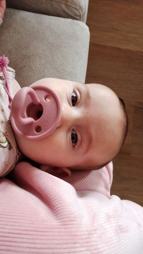 Customer photo review of Chupete Mango Nenina & Co