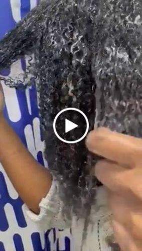 Customer video review of Wash Day Kit