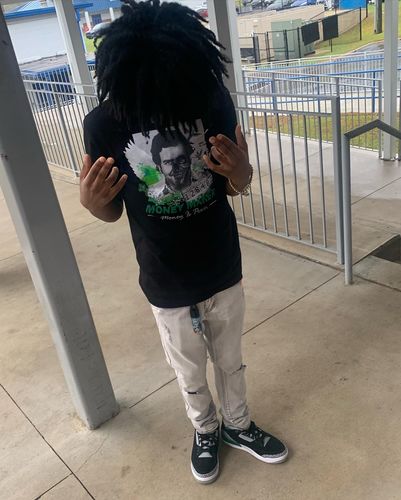 Customer photo review of Air Jordan 3 "Money Maker" Tee Pine Green