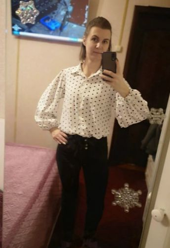 Customer photo review of Mirabella™ Jill Polkadot Blus | Känn dig Snygg, Originell och Självsäker